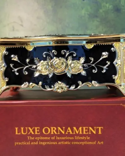 Premium Tissue Box - Black